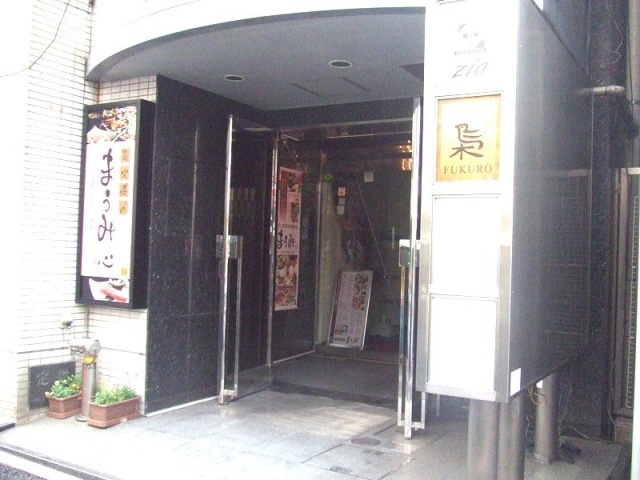 MARUビル エントランス