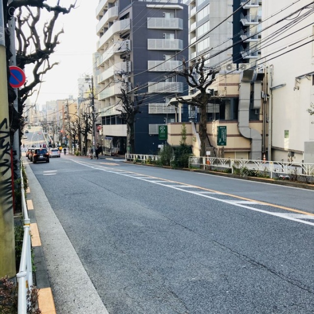 TOKYO CENTRAL SHIBUYA ビル前面道路