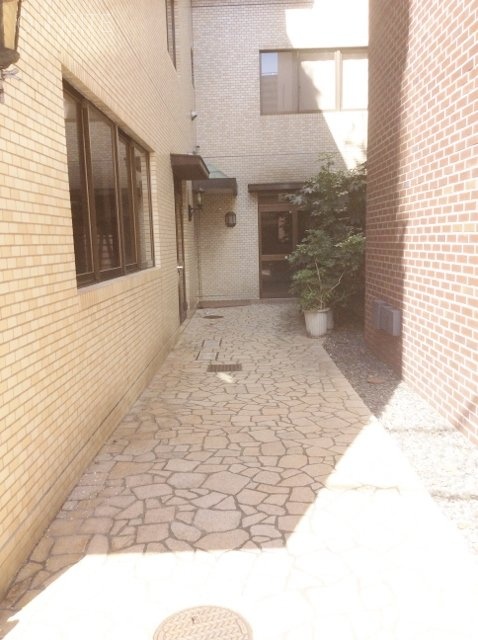 ユニティビル エントランス