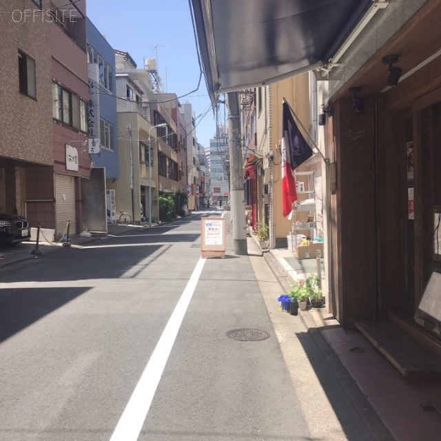 水野ビル ビル前面道路