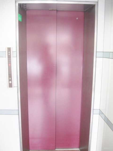 西麻布ロイヤルビル 画像