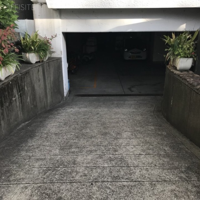 第2太閤(たいこう)ビル 駐車場