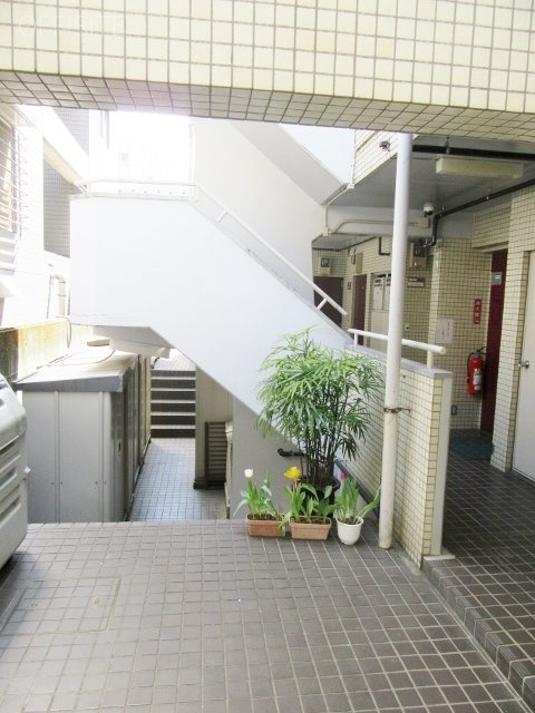 クレスト赤坂 エントランス