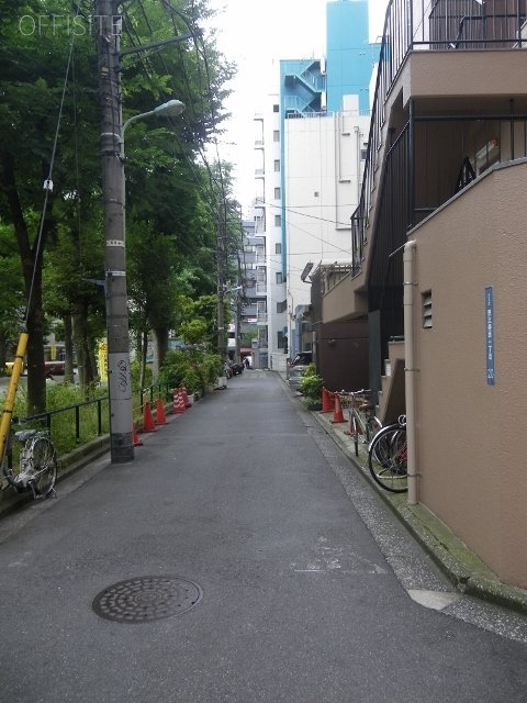 コンド恵比寿 ビル前面道路