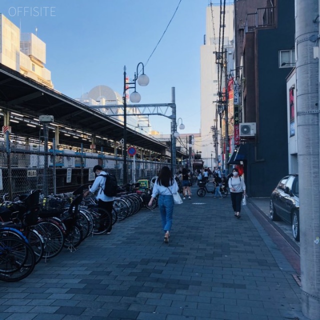 ステラビル ビル前面道路