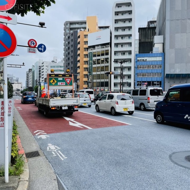 芳文社浅草橋ビル ビル前面道路