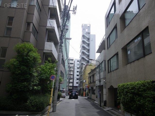 千代田中央ビル ビル前面道路