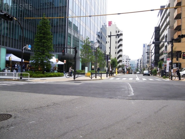 東急番町ビル ビル前面道路