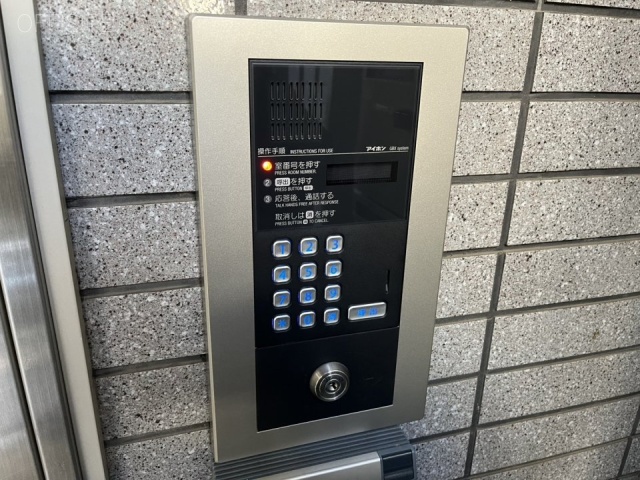 メビュウス高島ビル　エントランス