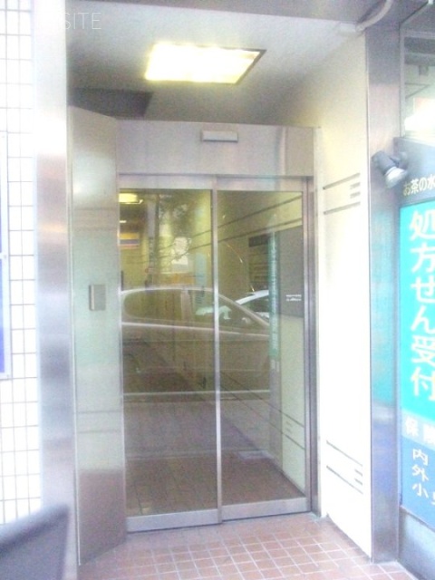 お茶の水高木ビル 画像