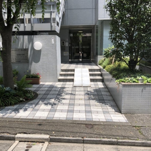 赤坂STビル エントランス