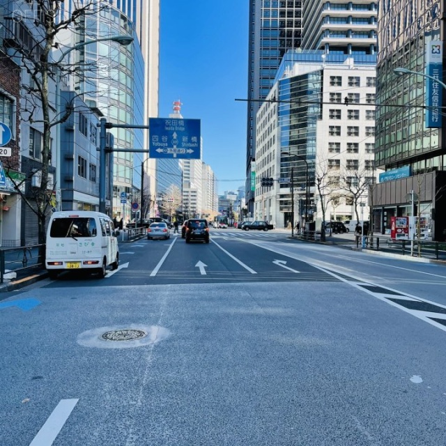 富田屋ビル ビル前面道路