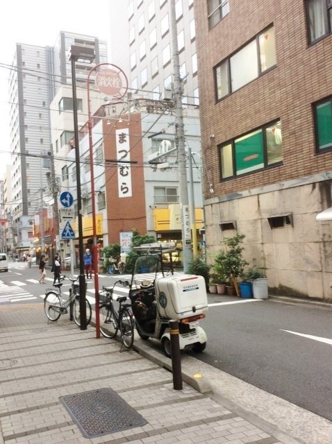 宮崎ビル ビル周辺道路