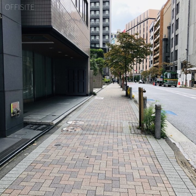 三洋ビル ビル前面道路