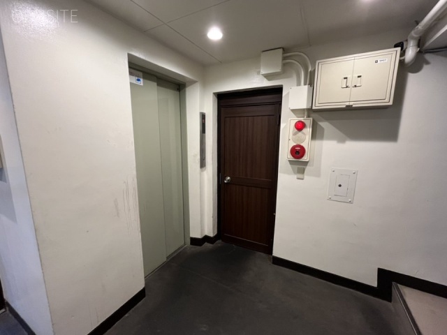 東専堂ビル　エントランス