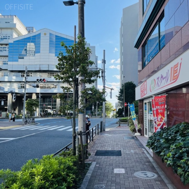 イトークリエイト小石川ビル 前面歩道