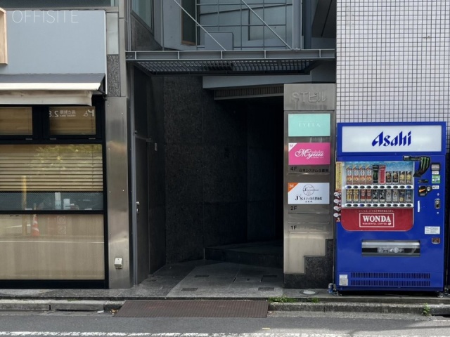 STビル エントランス