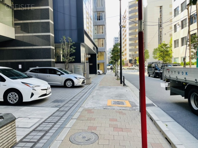 SHIMADA秋葉原ビル 前面歩道