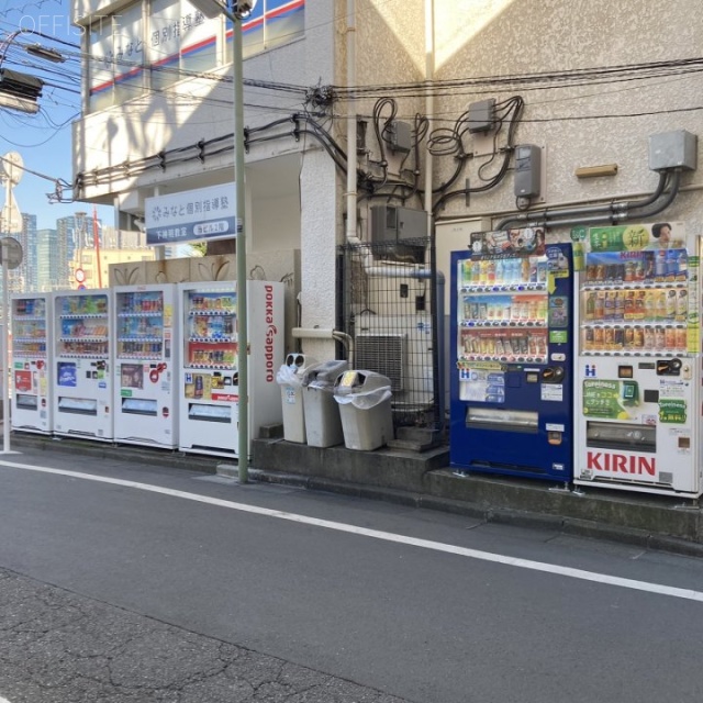 廣浦ビル 自動販売機