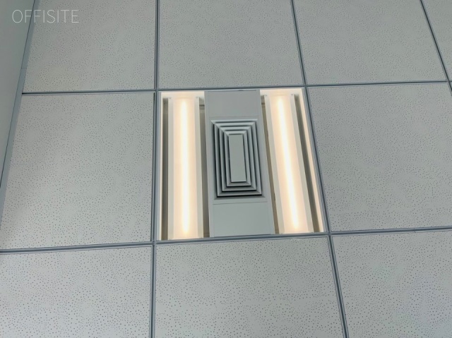 BIZCORE飯田橋　空調