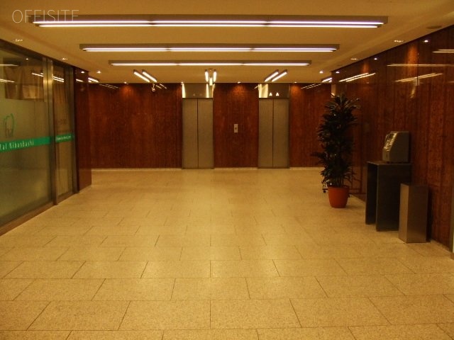 日本橋西川ビル エントランスホール