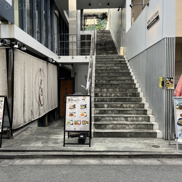 BPRスクエア六本木 オフィスビル出入口