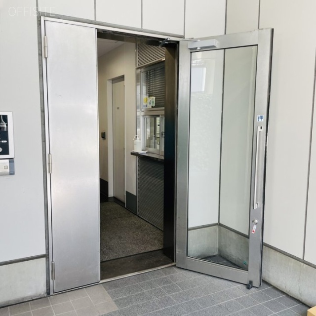 オリックス名古屋錦ビル 通用口