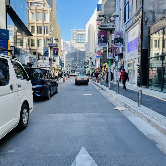 渋谷エメラルドビル 前面道路