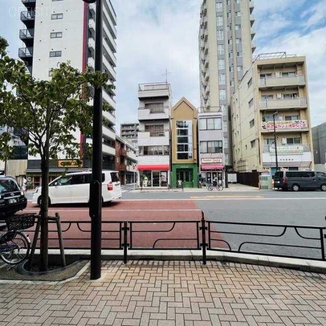 原田ビル 前面道路