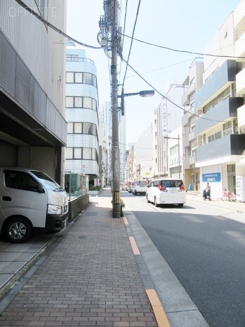 幸保第3ビル ビル前面道路