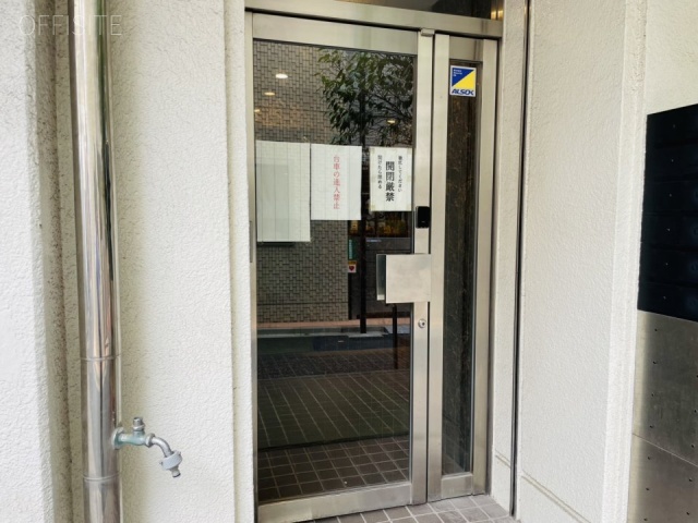 清田商会ビル　エントランス