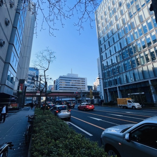 日本橋ライフサイエンスビルディング5 前面道路