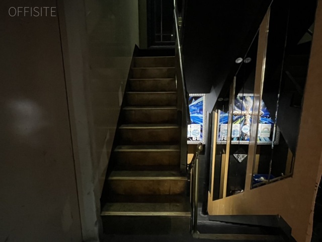 六本木ウナカミビル エントランス