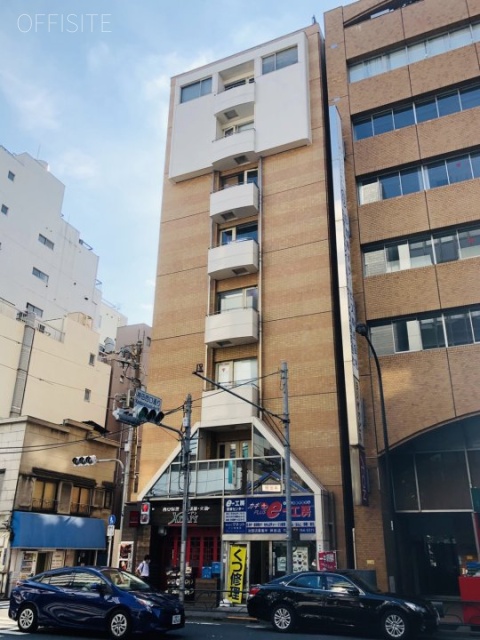 イワカタビル 外観