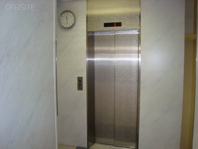 第1田村町ビル エレベーター