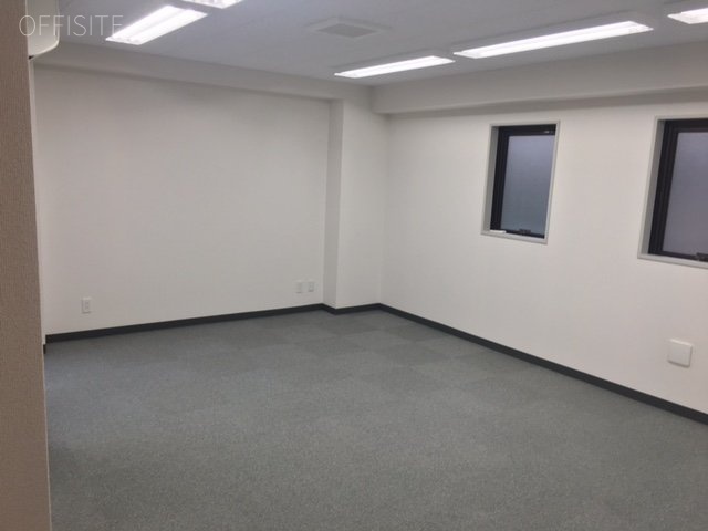 オカベビル A棟2階 室内