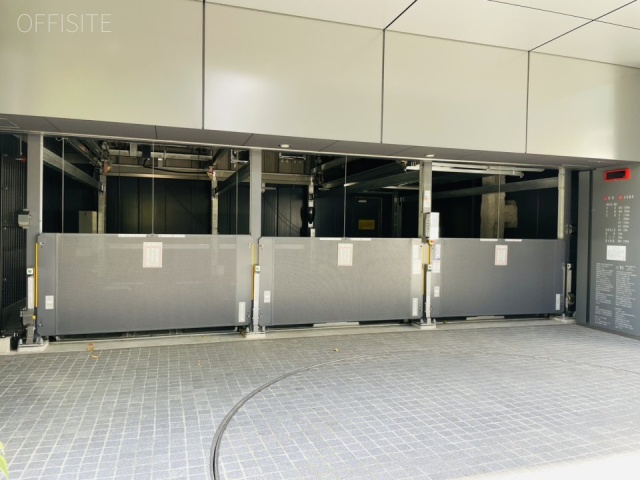PMO市ヶ谷 駐車場