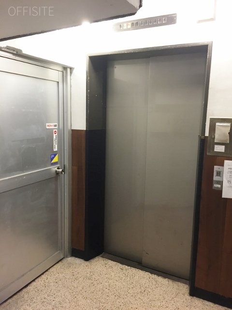 新末広ビル エレベーター