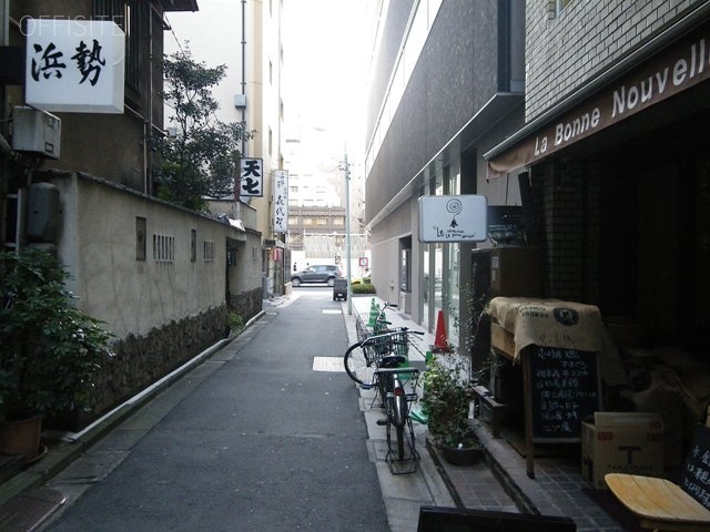 西村ビル 画像
