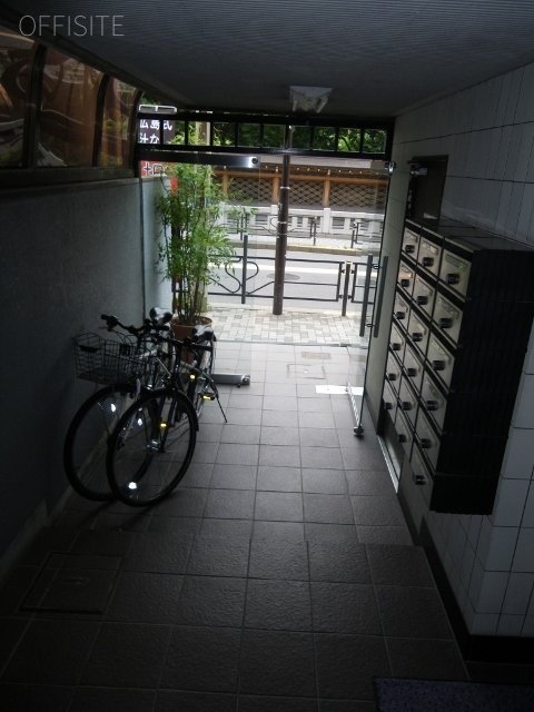岡田ビル 画像