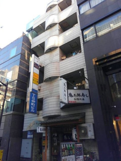 TS仲町ビル 外観