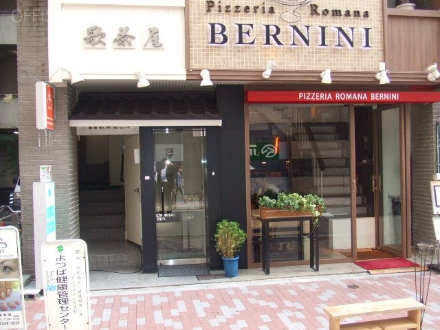 銀座歌茶屋ビル 画像