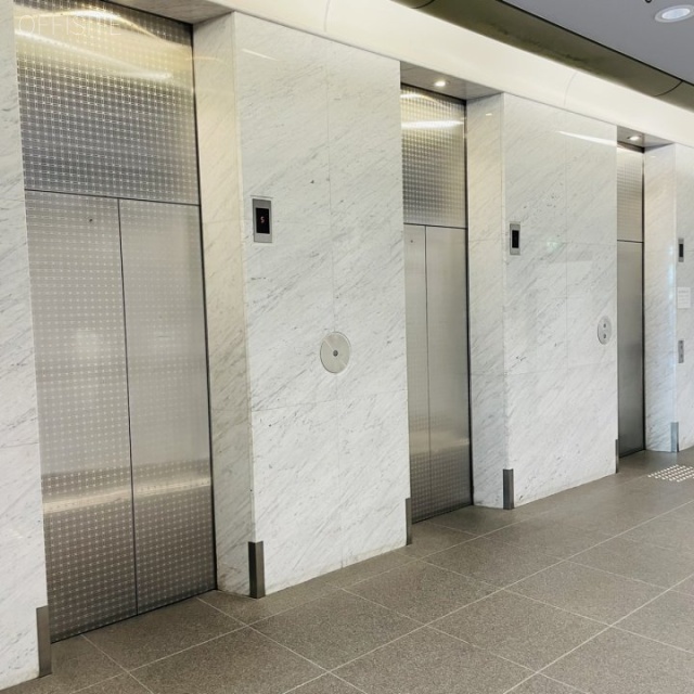 A-PLACE新橋 エレベーター