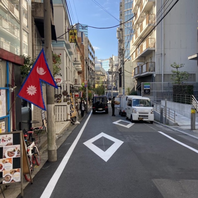 メイサ南平台ビル ビル前面道路