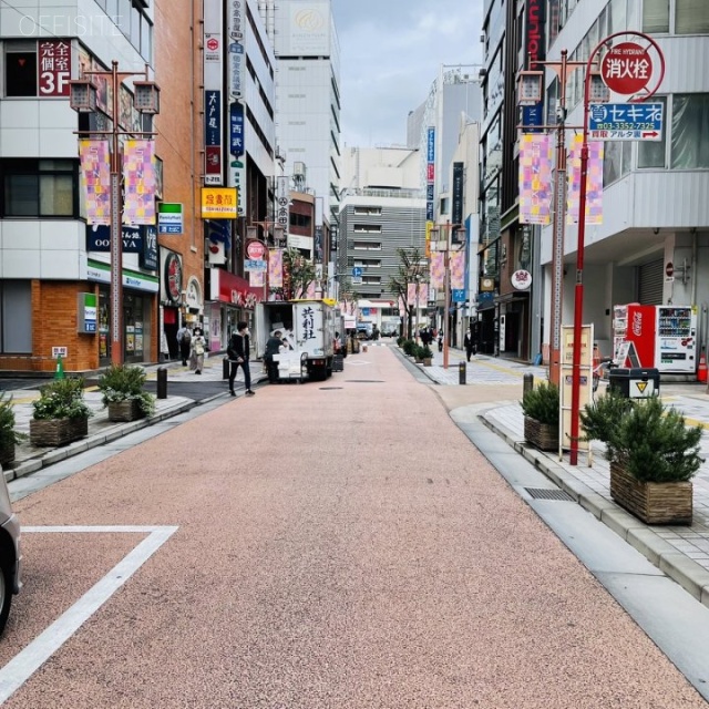 フクモトビル ビル前面道路