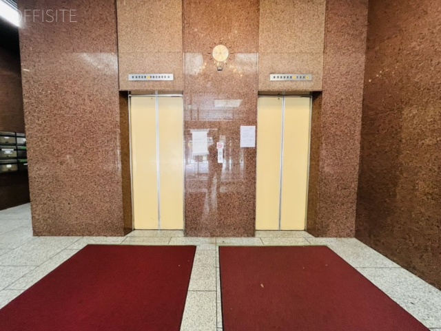 タカセビル本館　エントランス