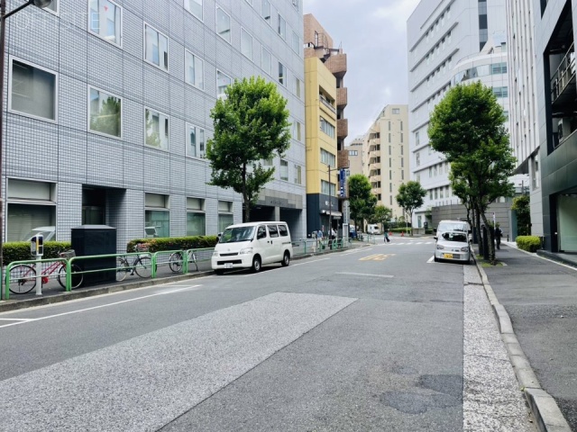 住友水道橋ビル　前面道路