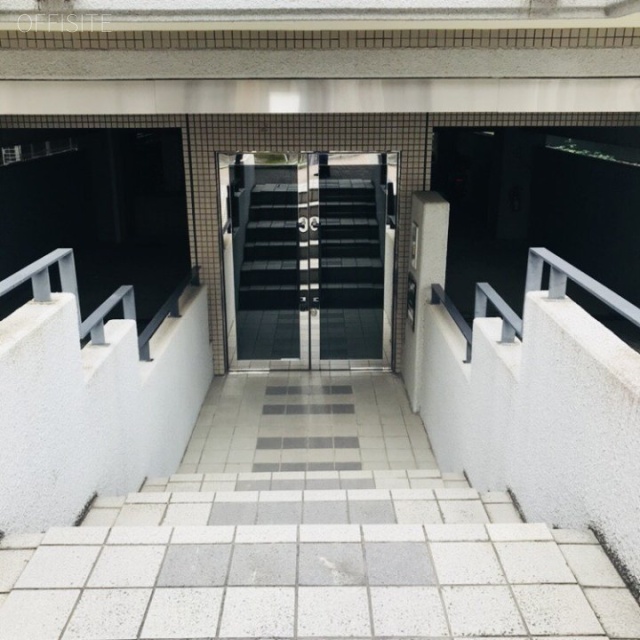 渋谷TFビル エントランス