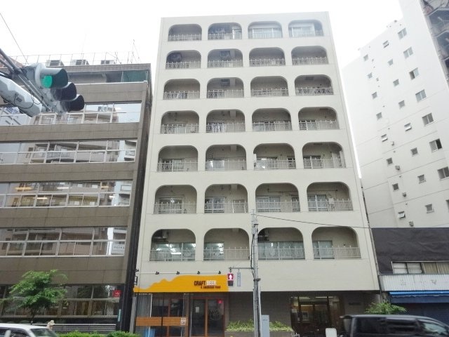 池袋クラウンハイツビル 画像
