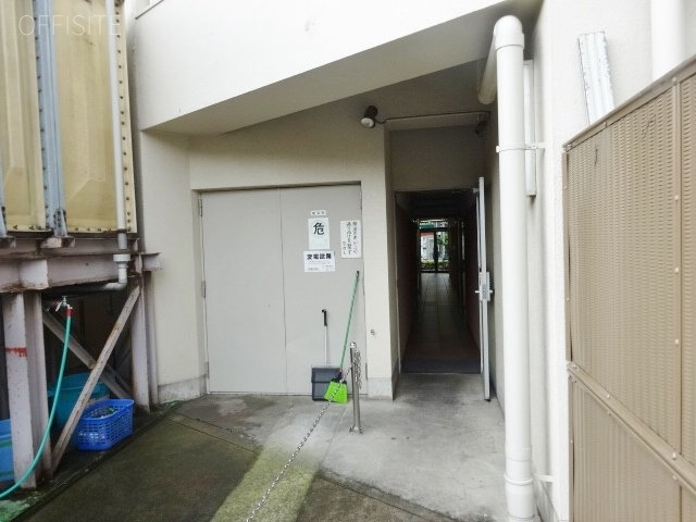 池袋クラウンハイツビル 画像